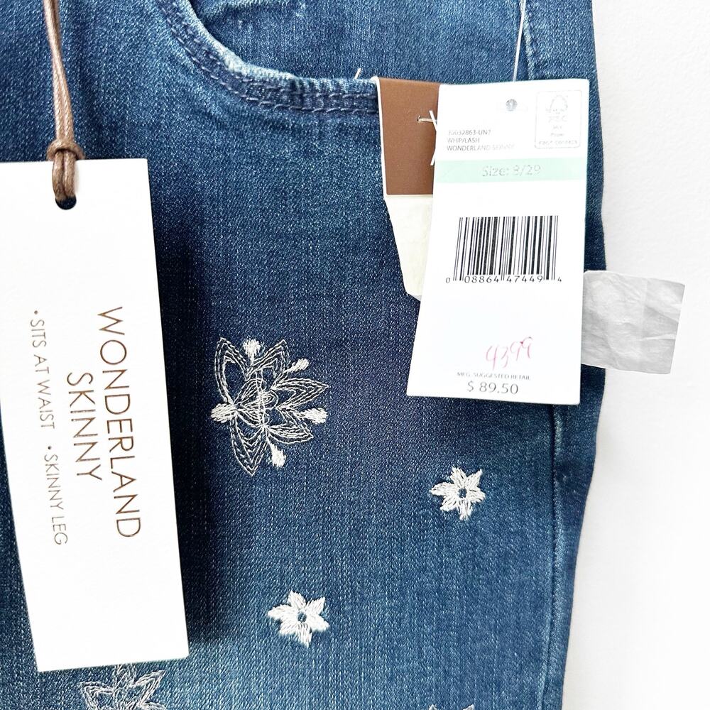 NWT Vintage America Wonderland Skinny Jeans 8/29 Floral Embroidered Luxe Lift - Picture 2 of 7